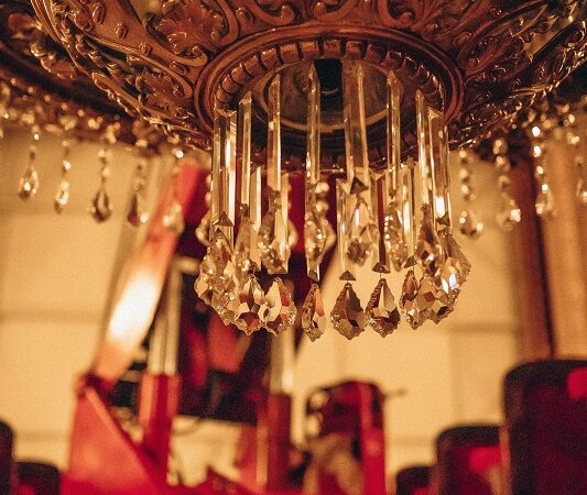 Люстра Одесского Оперного