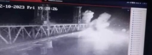 Россия атаковала мост в Одесской области морским беспилотником (видео)
