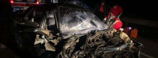 Трассе Одесса-Киев ВАЗ протаранил фуру и убил ее водителя