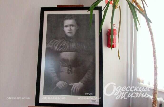 Выставка работ о Лесе Украинке