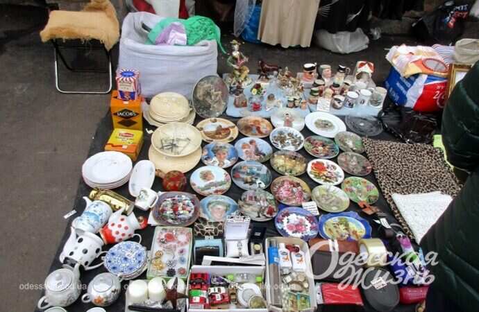 Чашки и блюдца