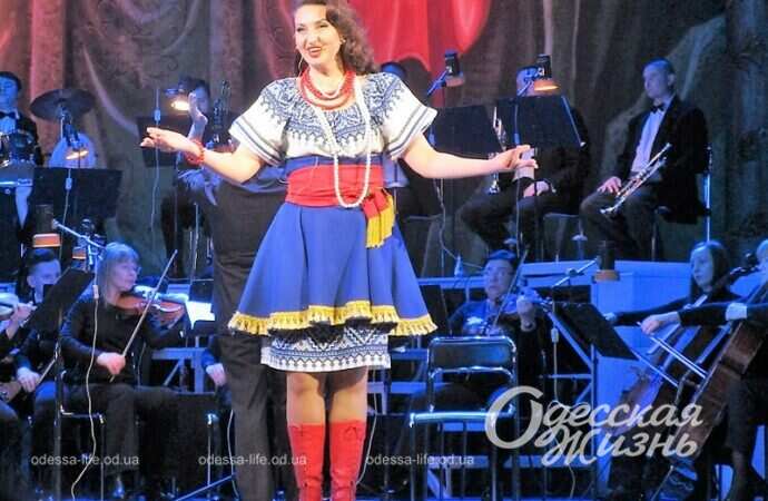 Праздничный концерт в Музкомедии