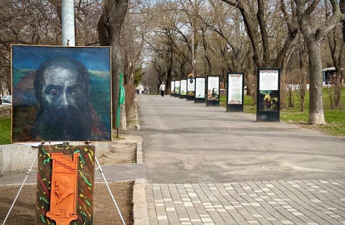 Аллея парка Шевченко в Одессе