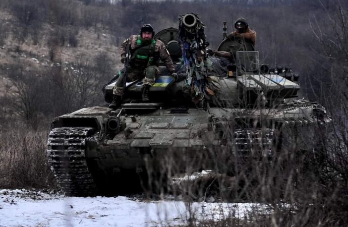 Війна в Україні, 372 день: ворог намагається наступати, але не має успіху
