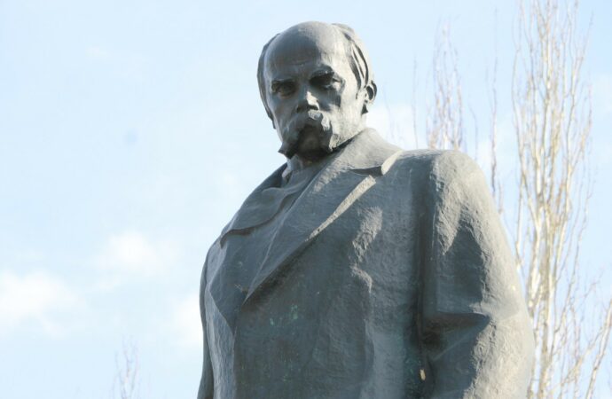 Сьогодні 209 років від дня народження Тараса Шевченка: як вшанували пам’ять Кобзаря в Одесі – фоторепортаж