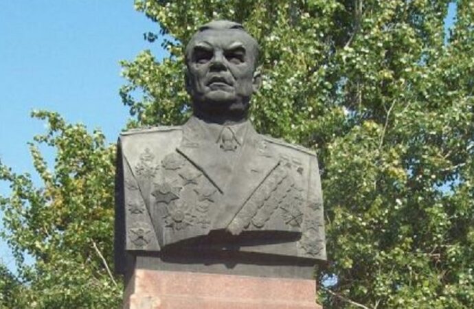 В Одесі можуть почати знімати ордени з пам’ятників