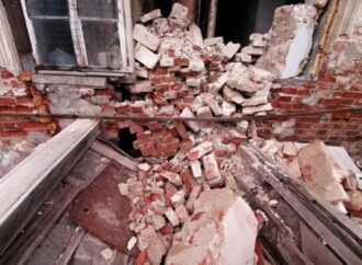 В Одесской области рухнувшая стена раздавила мужчину