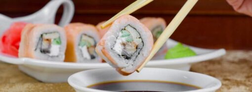 Як правильно їсти суші і чим вони корисні?