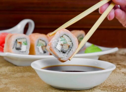 Как правильно есть суши и чем они полезны?
