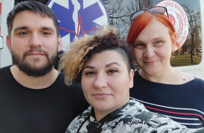Волонтеры из Одессы спасли женщину, которая подорвалась на мине