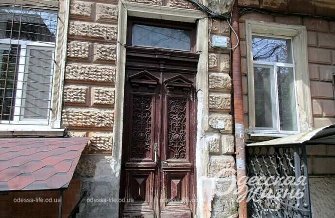 Старинные двери Одессы: в переулке Топольского