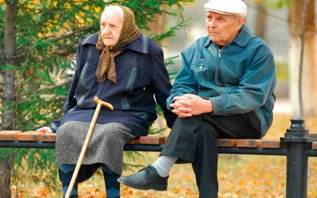 Льготы для пенсионеров в РФ