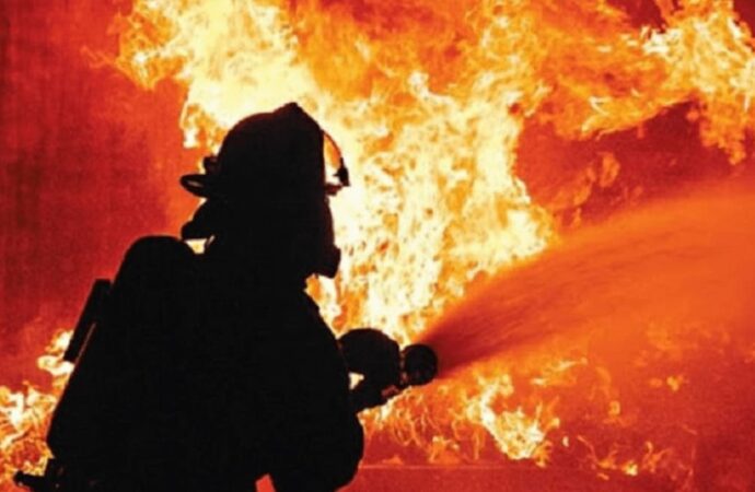 Рискую, но уходить не хочу: одесский пожарный о прилетах и огненном братстве