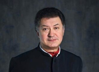 В Одесі звільнили головного диригента оперного театру за фото з чоловіком путіністки