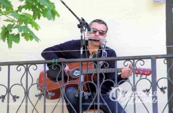 Макс Таврический выступает в Одессе