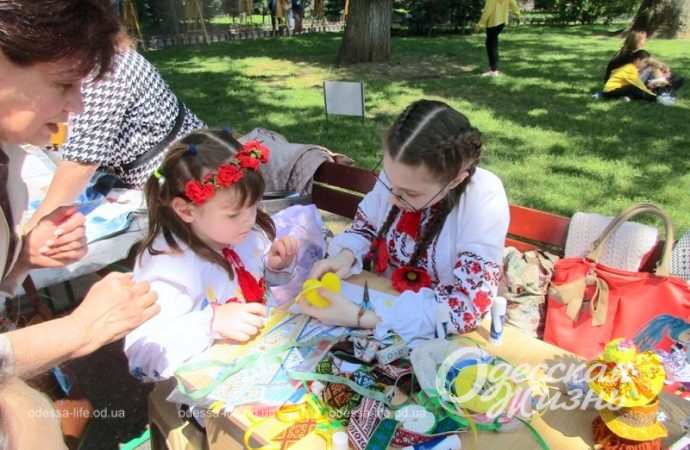 День вышиванки в Одесском Горсаду7