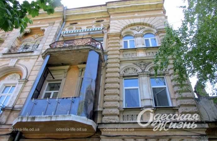 Одесский дом Рыбака: украшение Кривой улицы (фоторепортаж)