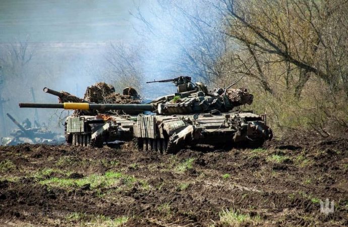 Война, 449-е сутки: враг обстрелял города Украины