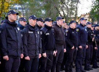 В Одессе работают усиленные наряды полицейских (видео)