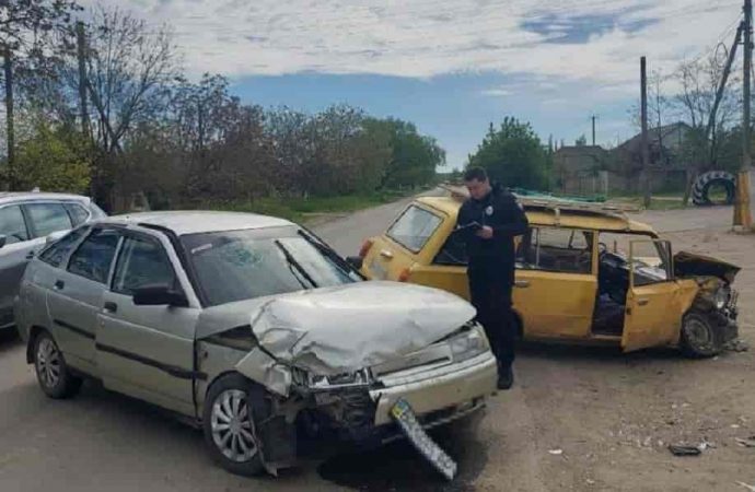 Одесская область: в дорожной аварии пострадали двое взрослых и полугодовалый малыш