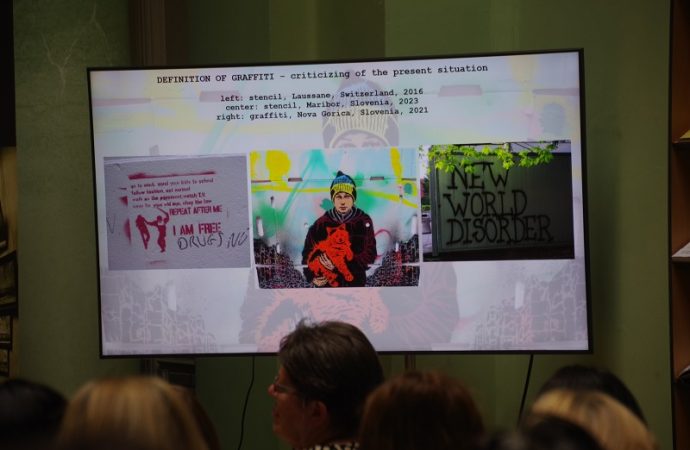 Презентация в одесской библиотеке21