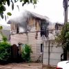Від влучання блискавки на Одещині загорівся будинок (відео)