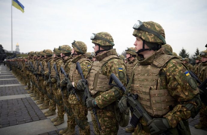 Герои украинской войны: их подвиги покорили весь мир