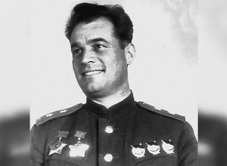Майже став маршалом СРСР: на честь кого названо вулицю Черняховського в Одесі