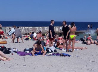 Как проходит летний сезон на пляжах Одессы: от «Золотого берега» до «Ланжерона» (фото)