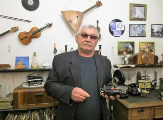Пішов з життя засновник і директор єдиного в Україні Одеського музею звуку
