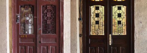 Еще одни двери с богатой историей отреставрировали в Одессе (фото)