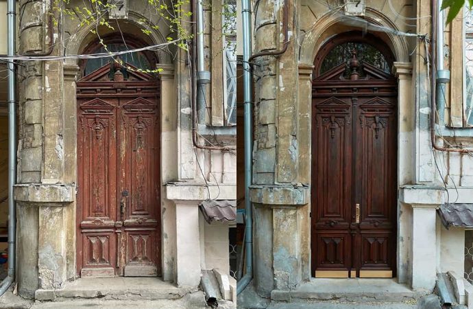 В Одессе отреставрировали самую изящную дверь города (фото)