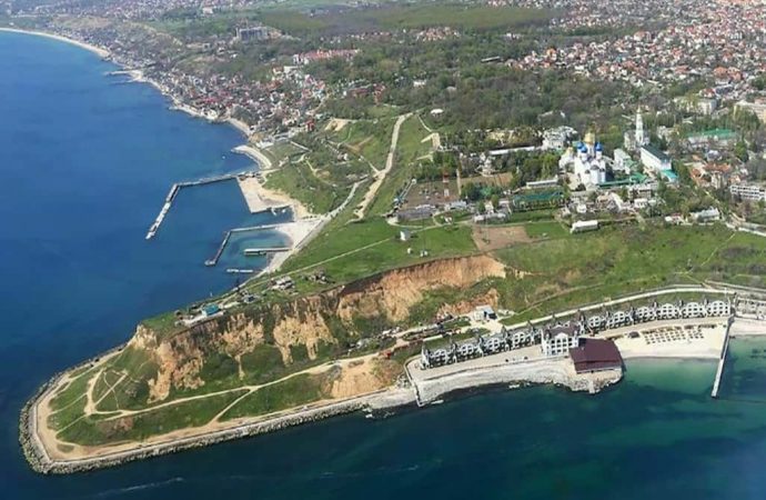 В Одессе суд вернул городу 2 гектара морского побережья на Фонтане: подробности