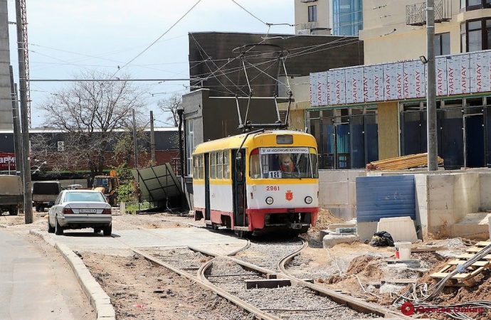 Коли ж трамвай 18-го маршруту повернеться на 16 станцію одеського Великого Фонтану?