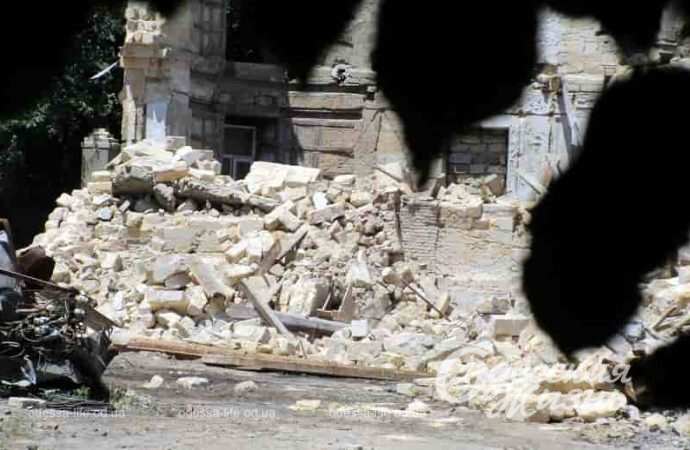 Особняк Гавсевича в Одессе, камни