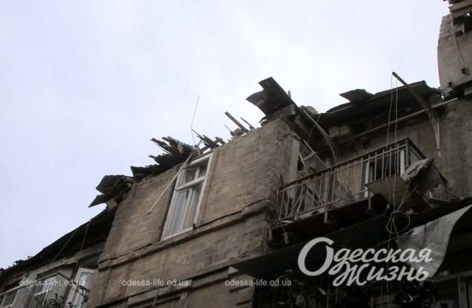 Одесский сквер после ракетной атаки6