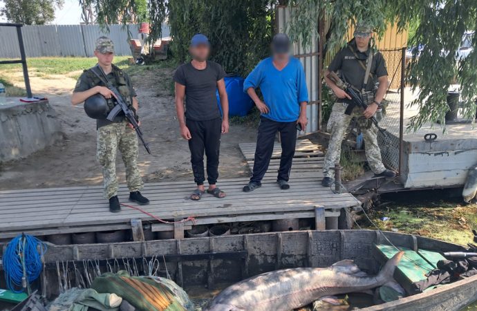 В Одесской области задержали браконьера, поймавшего редкую рыбу