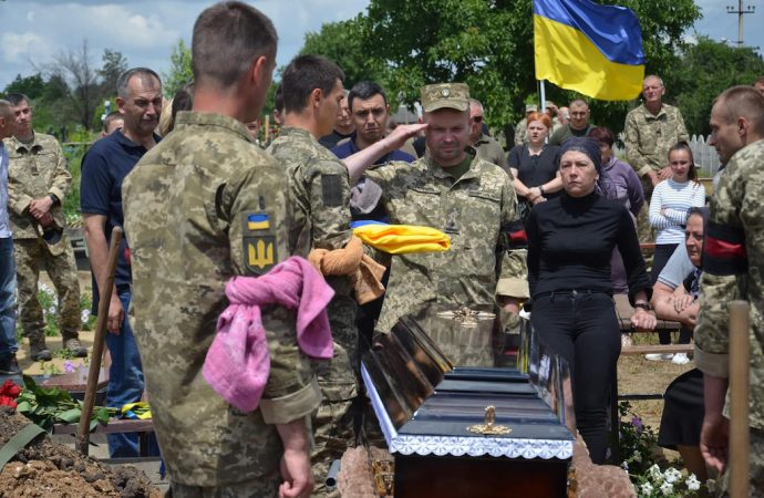 На фронте погибли два бойца из одной громады Одесской области