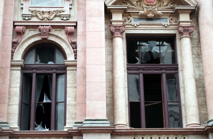 Дом ученых в Одессе после обстрела