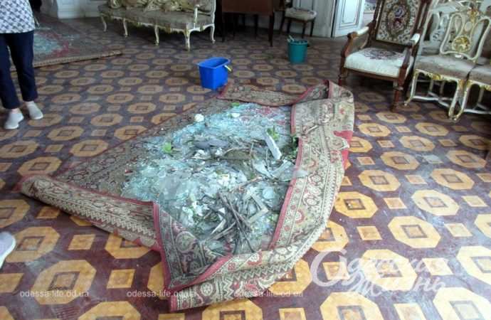 Дом ученых в Одессе после обстрела7