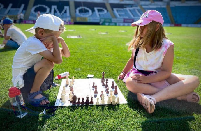 В Одессе дети играли в шахматы