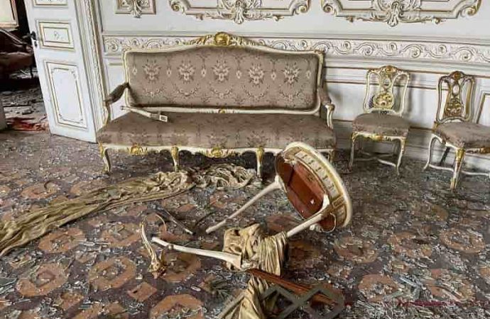 Одесский Дом ученых после ракетной атаки10