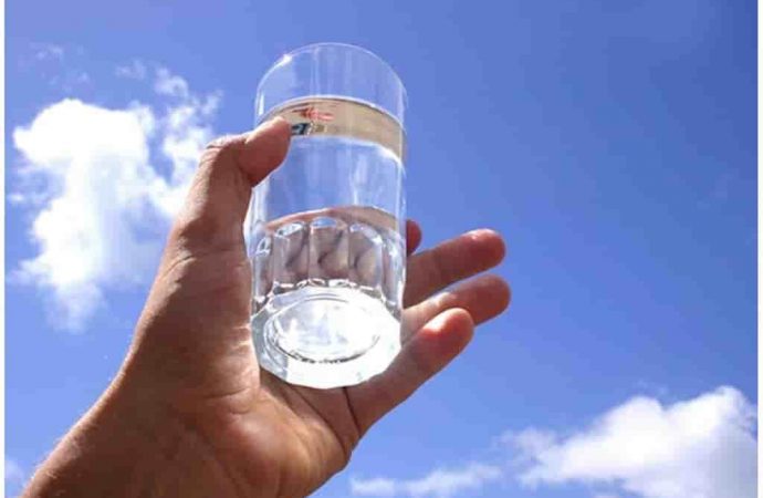 Как проверить качество питьевой воды и очистить ее: 4 шага