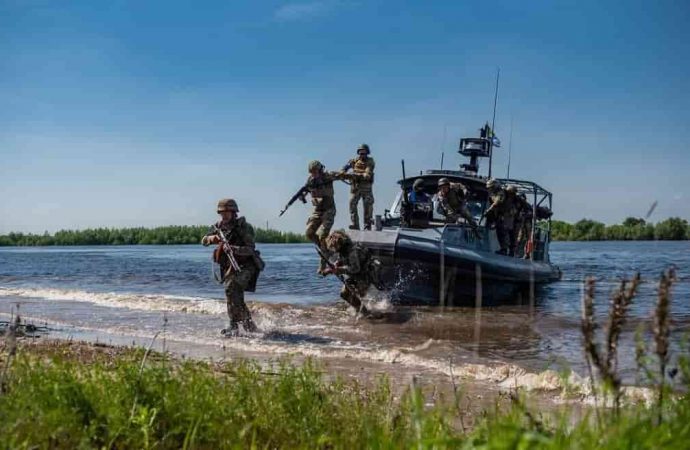 Война, день 538: россияне заставляют школьников на оккупированных территориях учиться по российской программе