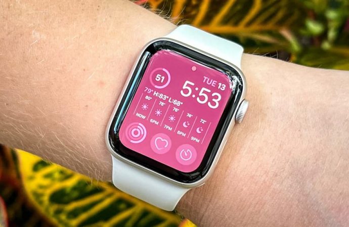 Чому Apple Watch SE має бути на вашій руці: 5 причин