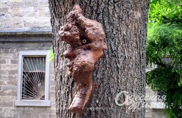 Работы Петра Глебова, на дереве