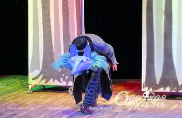 Сказочный детектив на сцене Одесского театра кукол6