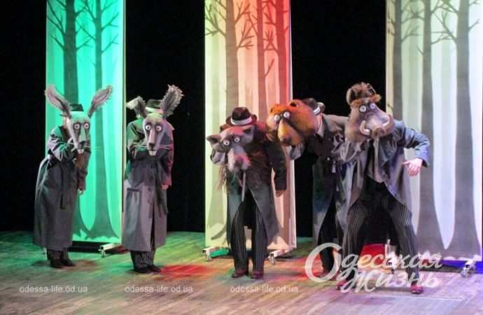 Сказочный детектив на сцене Одесского театра кукол8