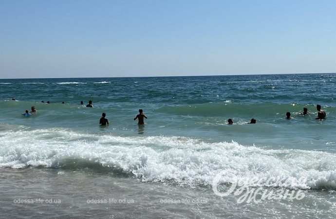 Одесский пляж, море