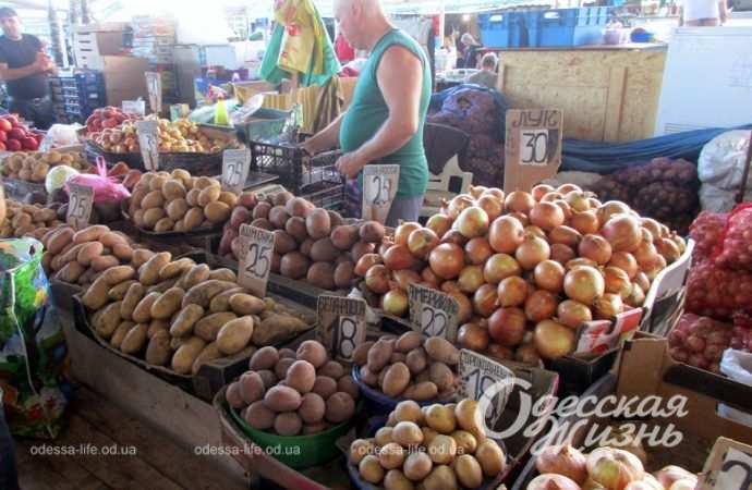 На Привозе в августе5